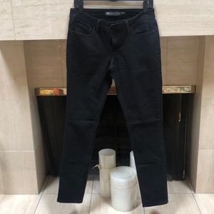 Mid rise skinny jeans